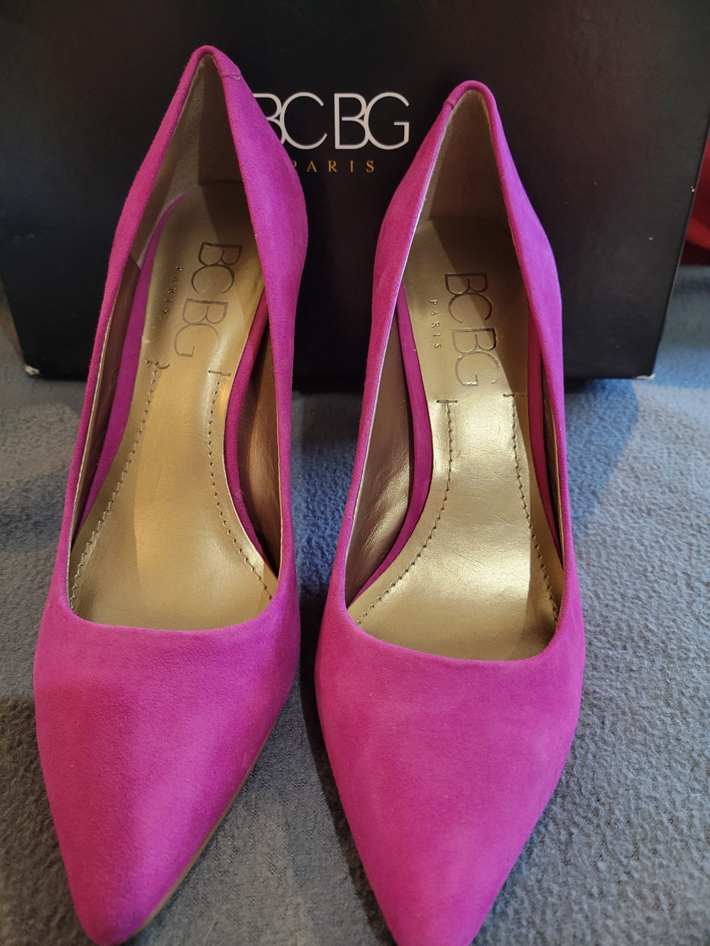 BCBG Paris Women's Fuchsia Pointed-Toe Pumps